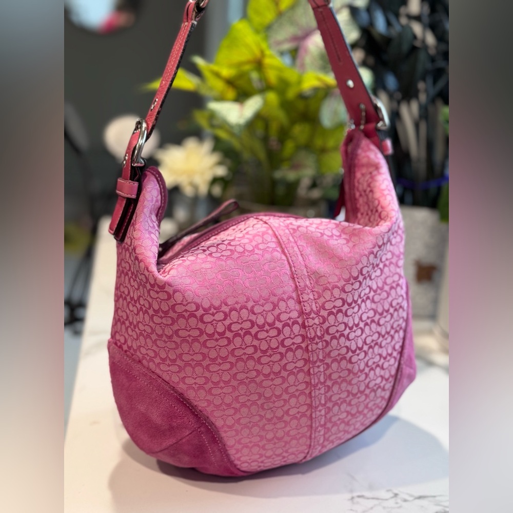Coach Signature Suede Pink Hobo Vintage Bag - Picture 6 of 9